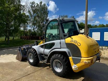 Bild 2:Radlader Kramer Allrad 380