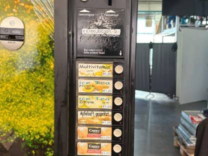 Bild 2:Getränkeautomat