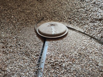 Bild 5:Hackschnitzelheizung mit Vorofen