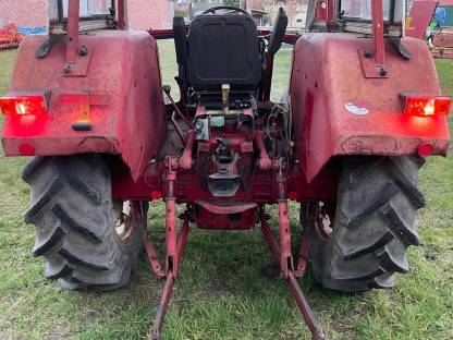 Bild 3:IHC 744s Hinterrad Case IH ohne Allrad hydr. Lenkung