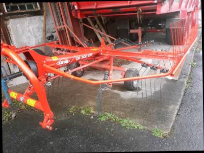 Bild 2:Kuhn Schwader 300 GM