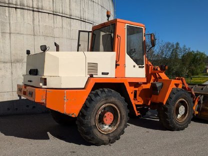 Bild 5:Radlader Schaeff SKL871