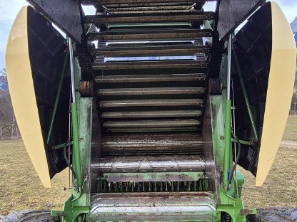 Bild 4:Krone Comprima F 155XC