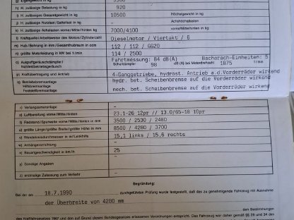 Bild 6:Mähdrescher New Holland TX32