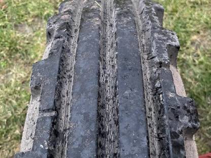Bild 8:IHC 744s Hinterrad Case IH ohne Allrad hydr. Lenkung