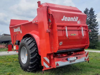 Bild 3:Dünger Ausbringung Jeantil EVR 14-12