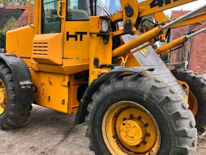 Bild 2:JCB 411 HT