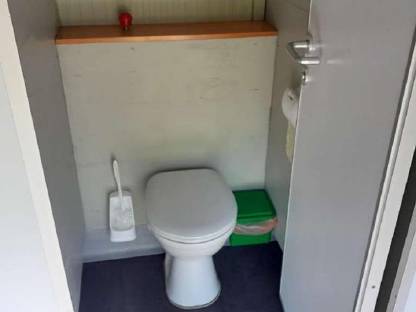 Bild 6:WC Wagen / Container