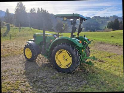 Bild 7:John Deere 5055E
