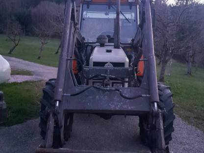 Bild 3:Steyr Frontlader 8090