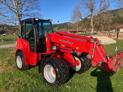 Bild 2:Schäffer 670T Hoflader Teleskopradlader Radlader