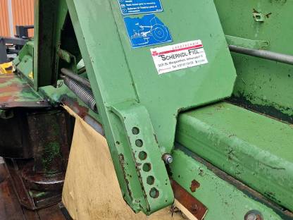 Bild 7:Krone Frontmähwerk Easy Cut 32P