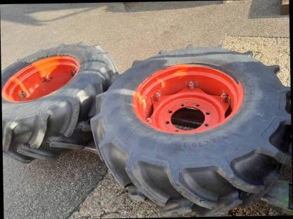 Bild 6:Reifen 420/70 R24 Mitas