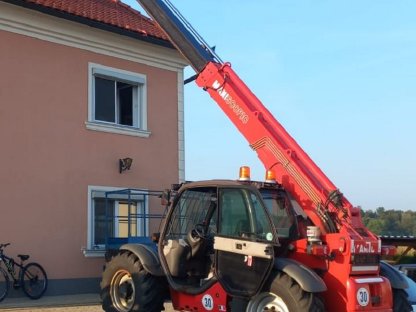 Bild 6:Manitou MT 1033 HLT Teleskoplader
