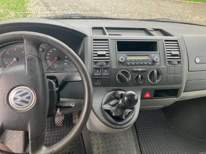 Bild 6:VW Pritsche T5