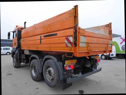 Bild 2:MAN TGA 28.360 6 x 4-4 BL mit Frontkran Funk Hiab 099