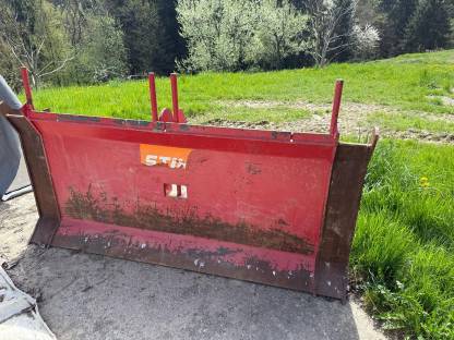 Bild 2:Polterschield