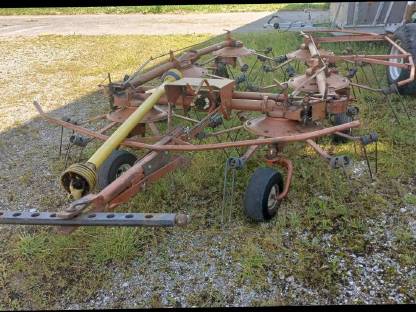 Bild 2:Kuhn Kreiselheuer GF 7000