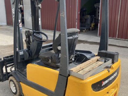 Bild 6:Gabelstapler Jungheinrich