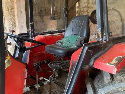 Bild 2:Massey Ferguson 274