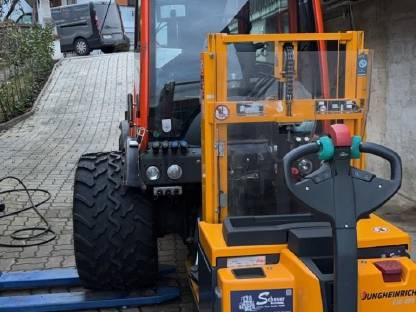 Bild 2:Holder S990