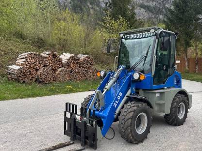 Bild 2:Lader ZL 08