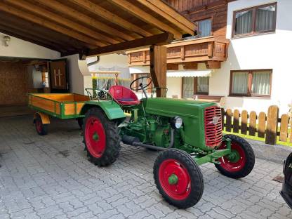 Bild 4:Oldtimer-Traktor