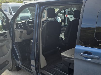 Bild 3:Ford Tourneo Custom 2,0 EcoBlue 320 L2 Titanium-X mHEV