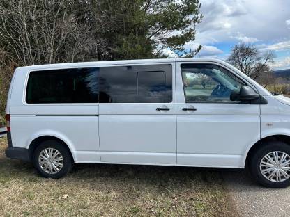 Bild 3:VW T5, 9-Sitzer