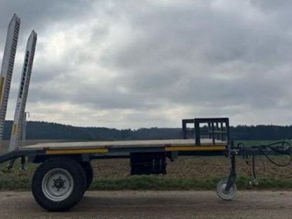 Bild 3:Anhänger Tieflader