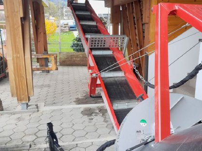 Bild 3:Brennholz spalten und sägen Solomat Wippsäge SIT 700