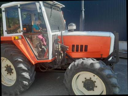 Bild 3:Suche Traktor ab 90 PS oder Hoflader