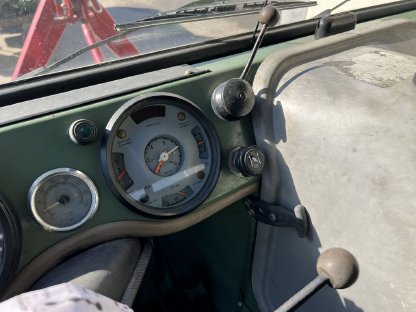 Bild 3:Unimog 406 Sammlungsauflösung