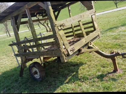 Bild 3:Weidewagen, Futterraufe