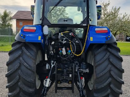 Bild 3:New Holland T5.90 mit 120 PS