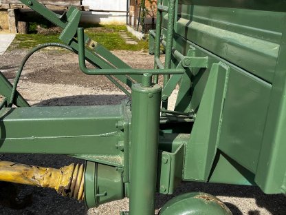 Bild 4:Miststreuer Kirchner Type 55 Nutzlast 5.500 kg, neu lackiert