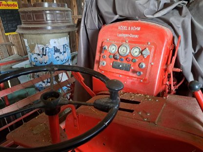 Bild 3:Mähdrescher KöLa Combi Oldtimer