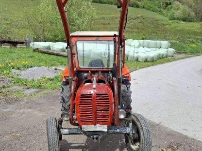 Bild 5:Steyr 290 mit Frontlader
