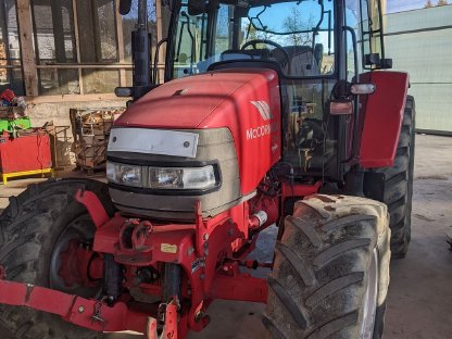 McCormick CX 85 XtraShift