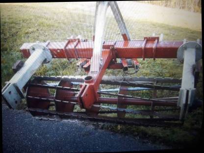 Bild 4:Schneepflug Schneeschild Tiefgrubber Frontpacker