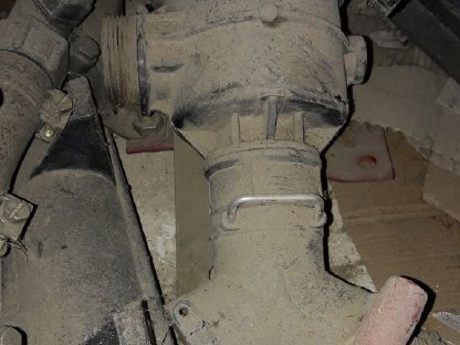 Bild 3:Hardi Pumpe, Teilbreitenschaltung, Vorfilter