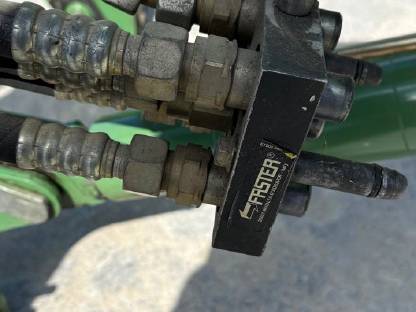 Bild 5:Fendt Frontlader Größe 3/3s