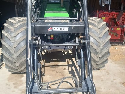 Bild 4:Mailleux Frontlader Euroaufnahme Deutz Agrostar Agroxtra DX
