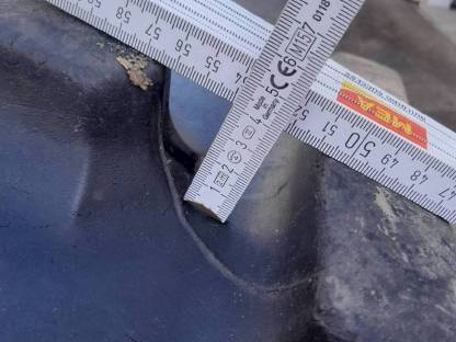Bild 5:Reifen 420/70 R24 Mitas