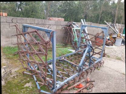 Bild 2:Egge 5,5 m hydr. klappbar