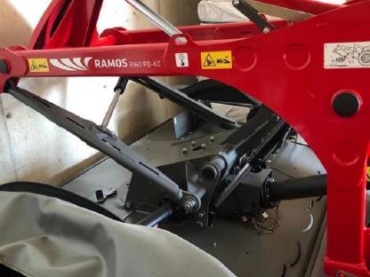 Bild 2:Frontmähwerk Fella Ramos 3160 FQ