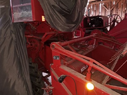 Bild 5:Mähdrescher KöLa Combi Oldtimer