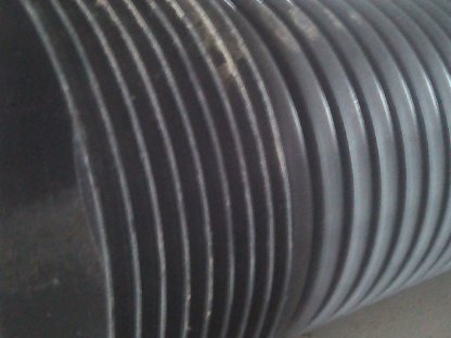 Bild 3:Mega Schwerlastrohr Länge 6,5 m Dm. innen 100 cm