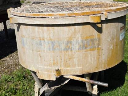 Verkaufe Mammut Betonmischer TM 150