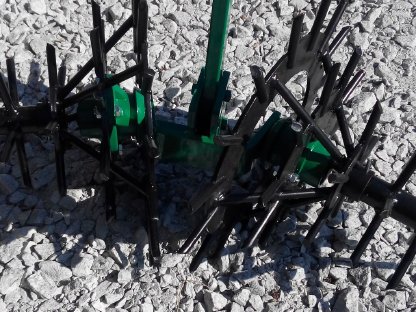 Bild 6:Kartoffelhäufler, Rollhacke 2- oder 4-reihig